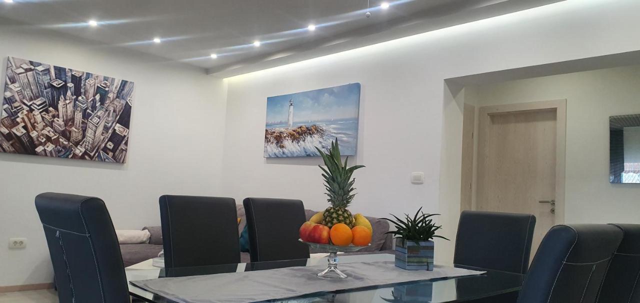 Urban Luxury Suites Juricevic Duce Ngoại thất bức ảnh