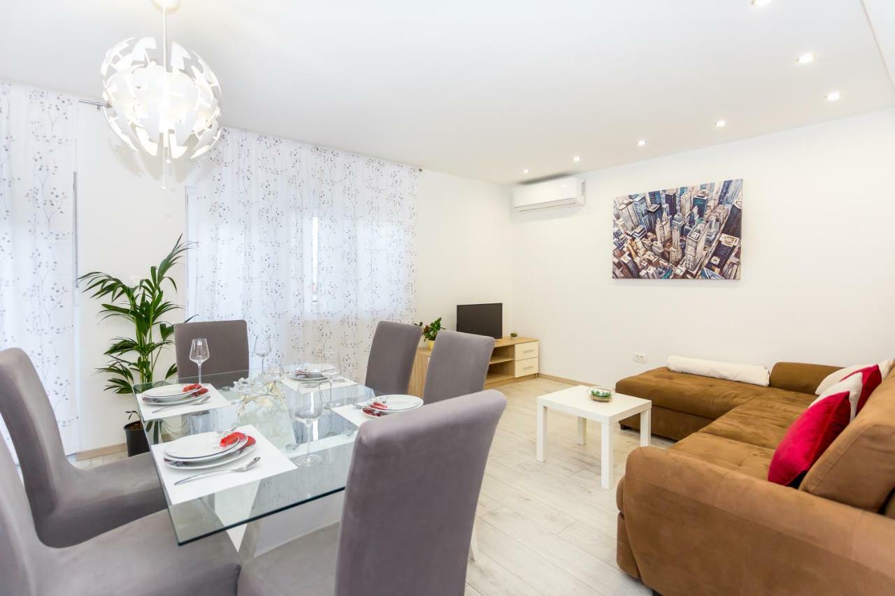 Urban Luxury Suites Juricevic Duce Ngoại thất bức ảnh