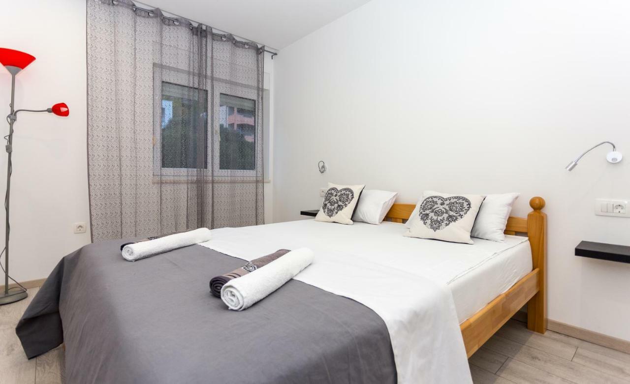 Urban Luxury Suites Juricevic Duce Ngoại thất bức ảnh