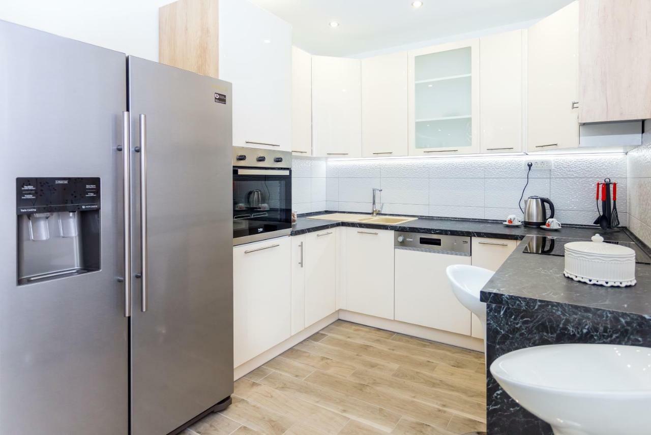 Urban Luxury Suites Juricevic Duce Ngoại thất bức ảnh
