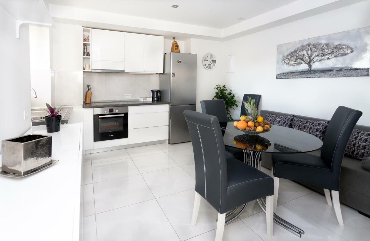 Urban Luxury Suites Juricevic Duce Ngoại thất bức ảnh