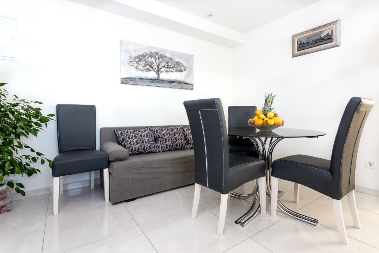Urban Luxury Suites Juricevic Duce Ngoại thất bức ảnh